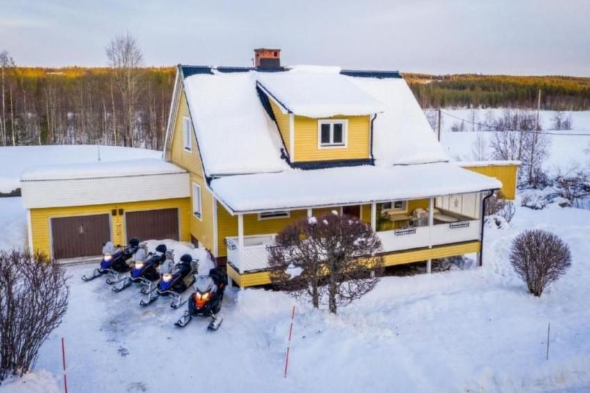 Gemütliches Ferienhaus in der Wildnis Lapplands - foto 2