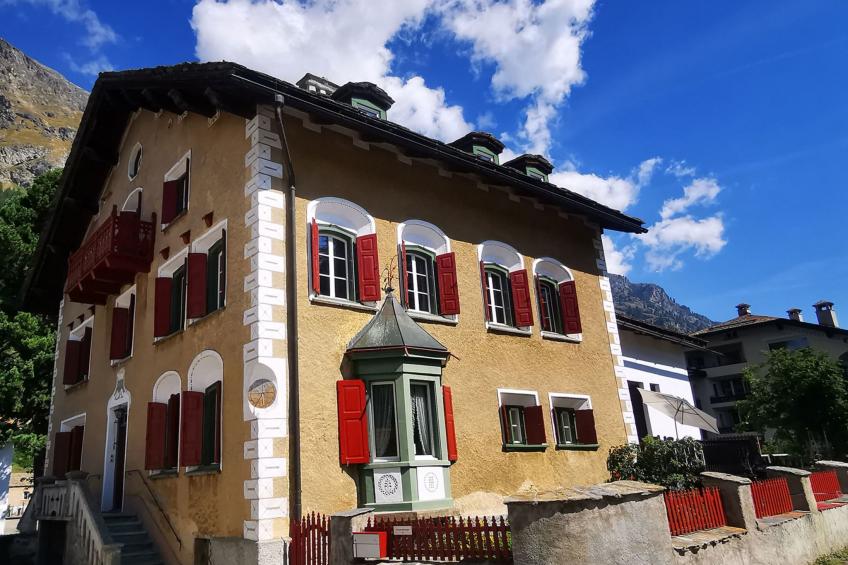 Chesa Lagrev-Schucan