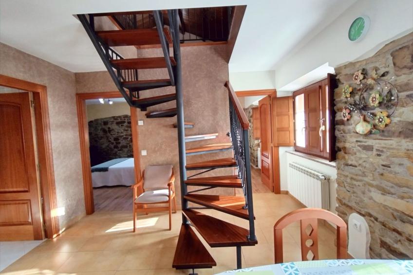 Schönes Duplex mit Aussicht, Pool und Garten - foto 10