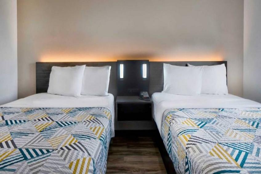 2 Full Beds  Non-Smoking - foto 8