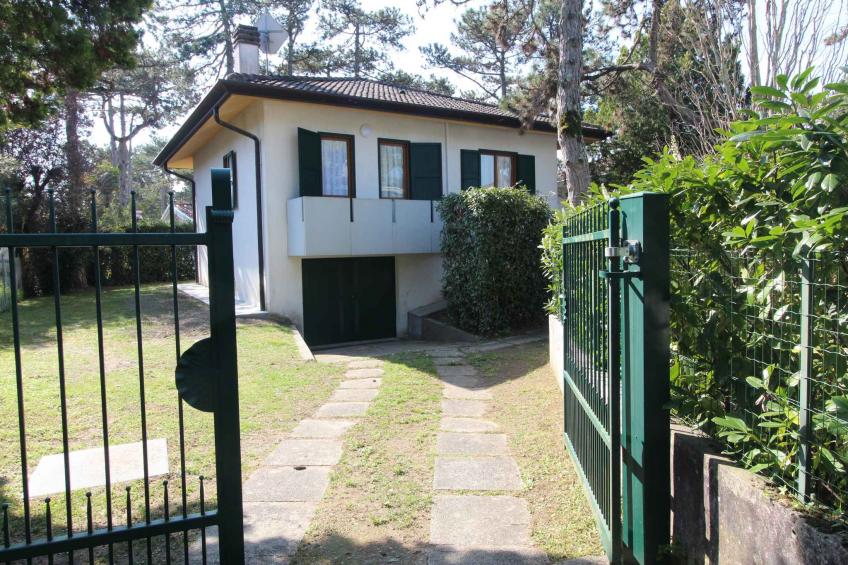 Villa met tuin - VW-93PG5