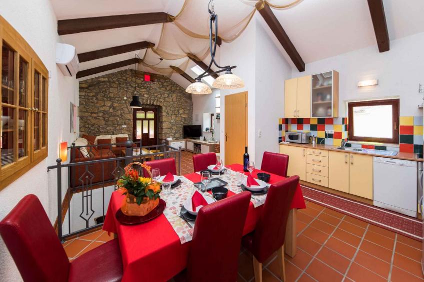 Ferienhaus an ruhiger Lage in Tribalj - BF-6W24V - foto 14