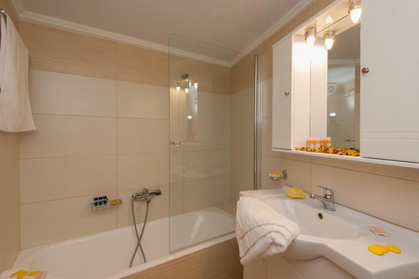 Schönes Haus in Panormos mit kleinem Garten - foto 14