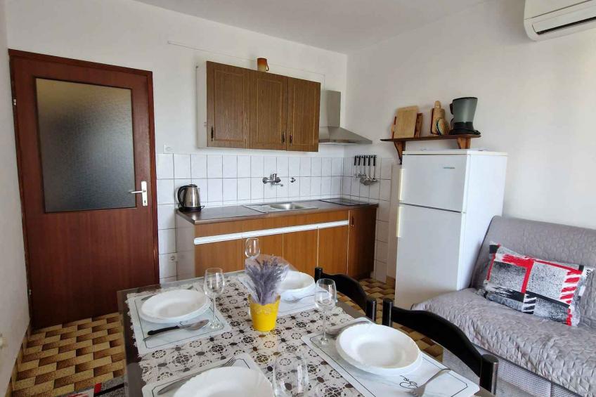 Holiday apartment with balcony - BF-HHZT - foto 6