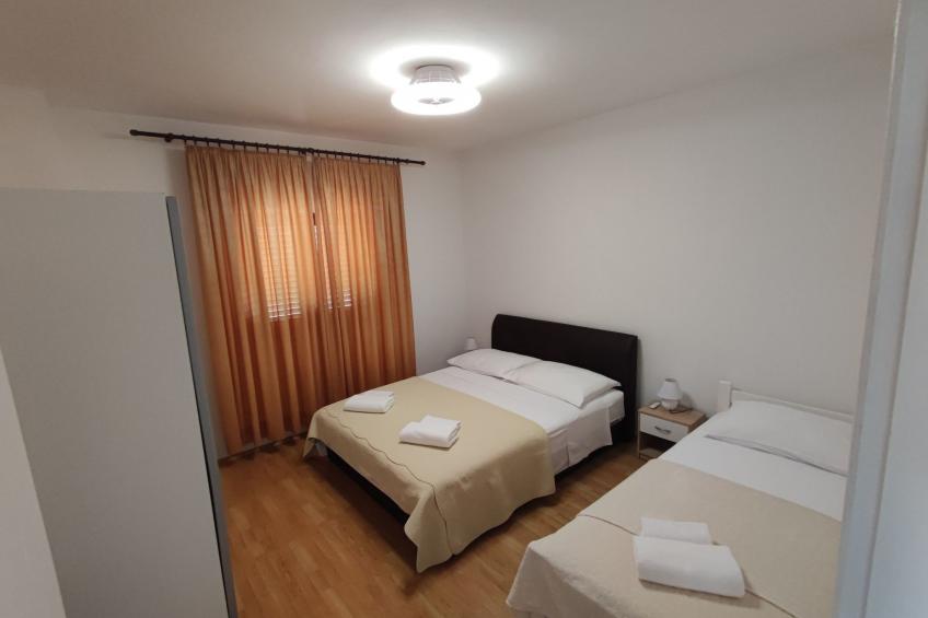 Angenehmes Haus in Posedarje mit großem Garten - foto 46