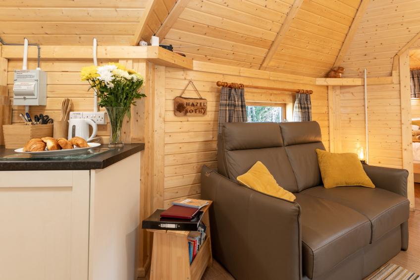 Hazel Bothy - foto 4