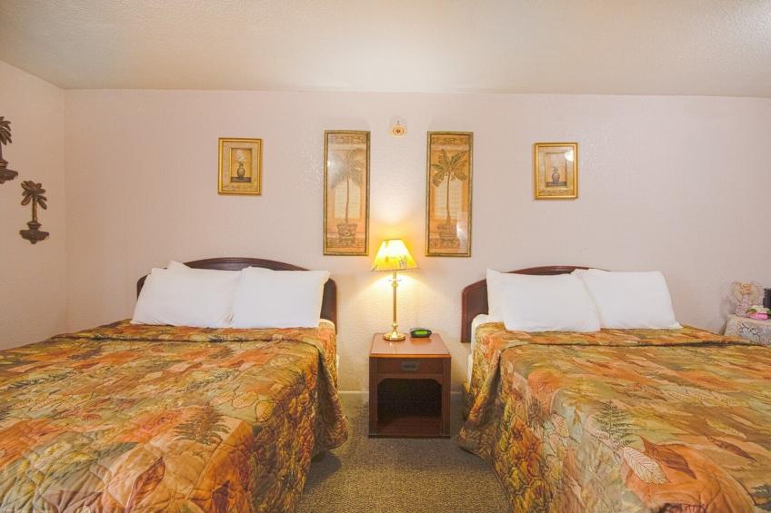 2 Queen Beds Non-Smoking - foto 9