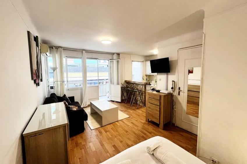 Résidence Studio Climatisé En Plein Centre Ville De Cannes à 2 Pas De Rue D'antibes - foto 23