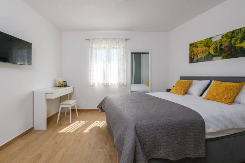 Villa Grande, klimatisiert und mit Pool in Jursici - foto 38