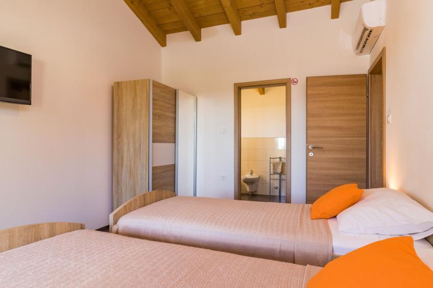 Beeindruckende Luxusvilla mit beheiztem Privatpool - foto 17