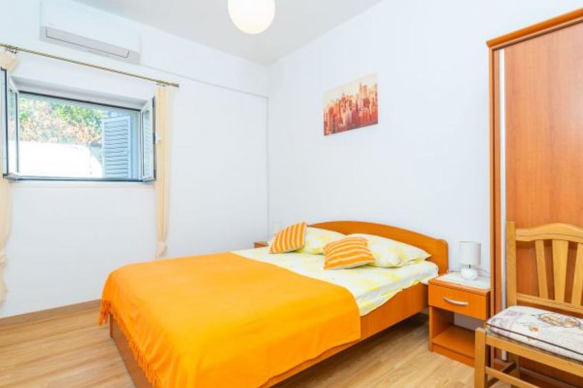 Beachfront Apartment house Hon with pool - foto 8