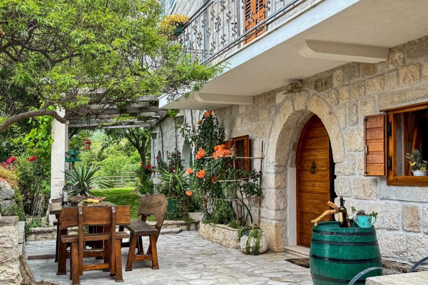 Charmantes Steinhaus mit Pool und Meerblick - foto 25