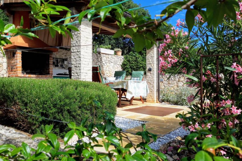 Romantisches Steinhaus für einen erholsamen Urlaub - foto 15