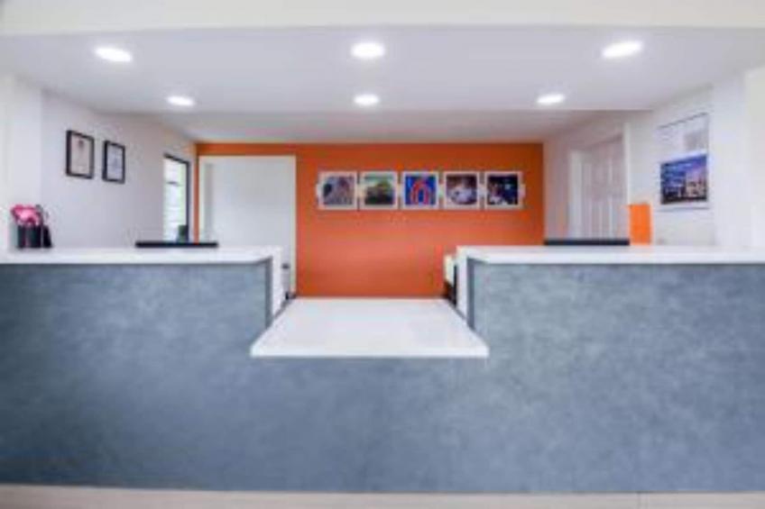 2 FULL BEDS  SMOKING MICFRIDGE - foto 10