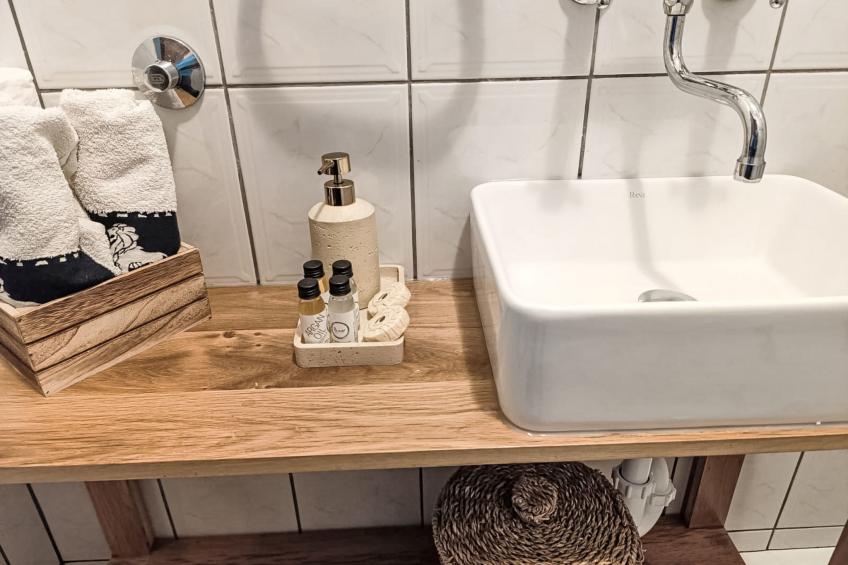 Hütte mit Garten, Grill und Terrasse - foto 18