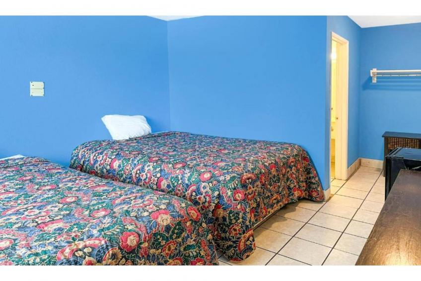 Family room with 2 Double Beds - foto 15