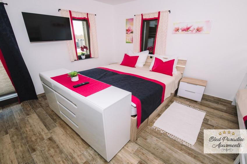 Bled Prestigious and Stylish Apartments - Classic Studio Apartment  with Terrace (owner 1) - foto 8