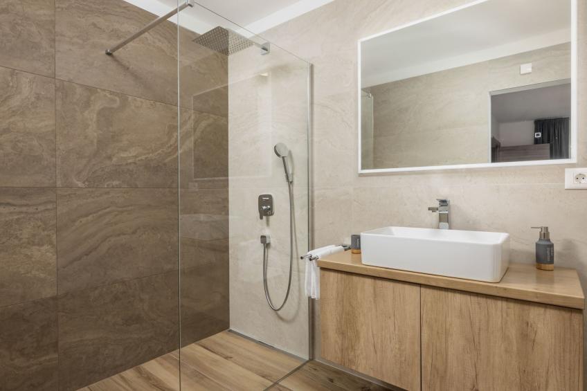 Romantische Villa mit Pool, umgeben von Natur - foto 33