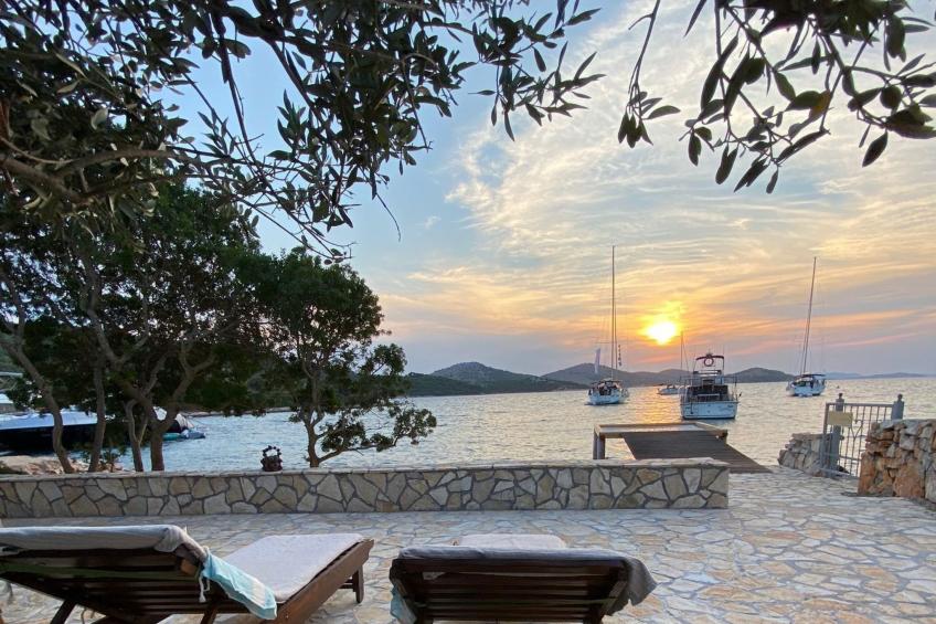 Strandhaus Danica - Ferienanlage Bain, Žut - Kornati - foto 2