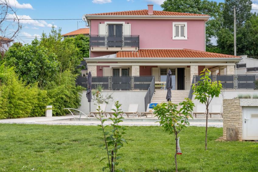 Villa Violette mit Pool nahe Stadtzentrum - foto 27