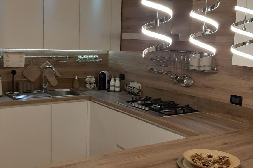 Stilvoller und gemütlicher Mini mit Garage - foto 3