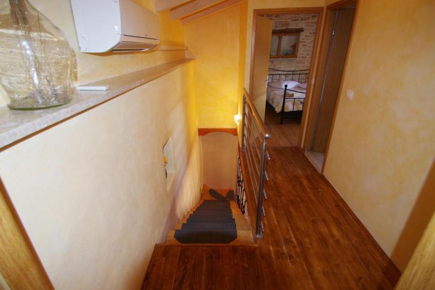 in Kavran mit Terrasse und Grill - foto 29