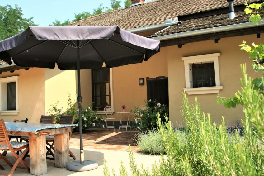 Hütte mit Garten, Grill und Terrasse - foto 8