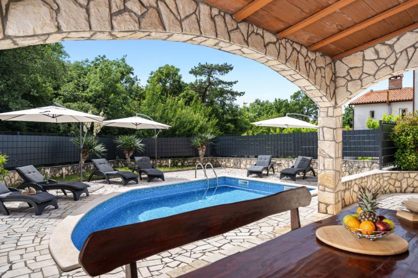Villa Fortuna für bis zu 9 Personen und mit beheiztem Aussenpool - foto 5