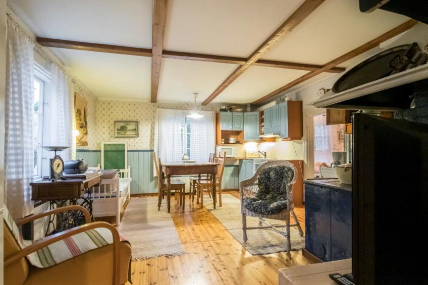 Puutarhurin mökki - foto 8