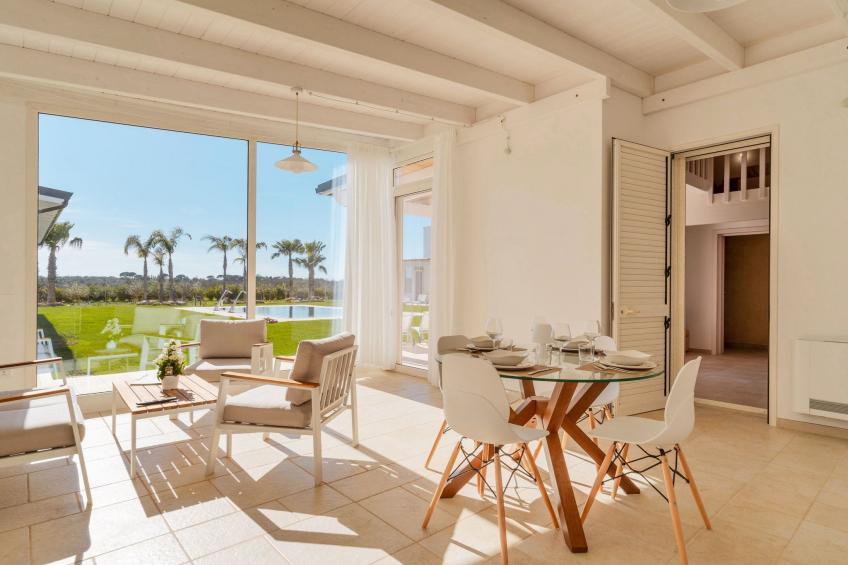 Haus in Casarano mit Außenhof - foto 15