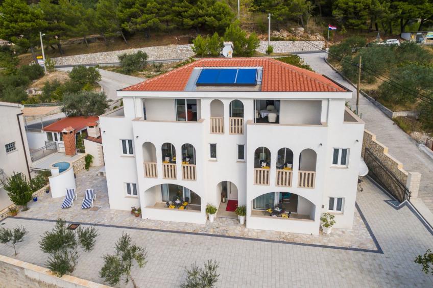 Moderne Ferienwohnung Daria mit Panoramablick - foto 22