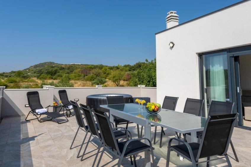 Villa Infinity - Six Bedroom Villa with Swimming Pool and Hot Tube - foto 43