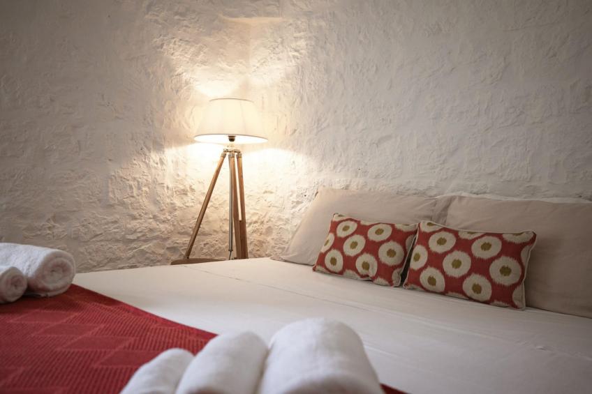 Trulli Petralux in Valle d'Itria