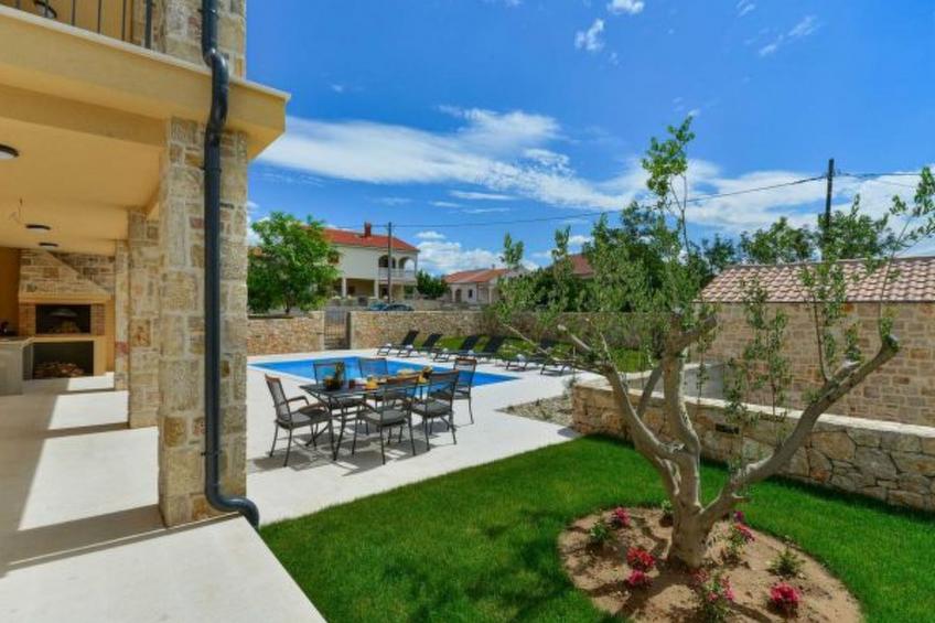 Stone Villa Banovi with heated pool - foto 31