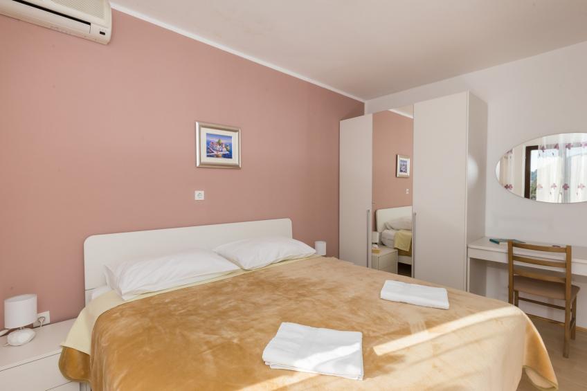 Apartment & Rooms Villa Katarina - Double Room with Shared Balcony 2 - foto 6