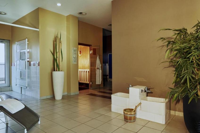 Sunday Hotel Kassel Suites - foto 21