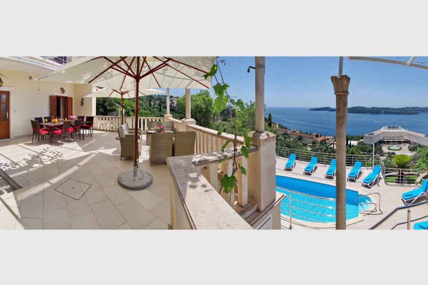 Holiday home with air conditioning, pool and sea view in Orašac - BF-NJH63 - foto 11