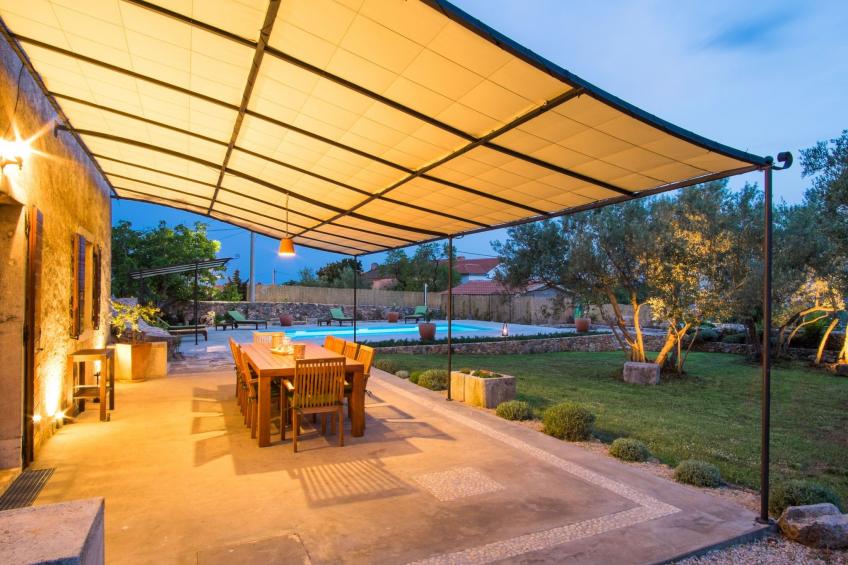 Villa mit Pool, Olivengarten und Meerblick - foto 10