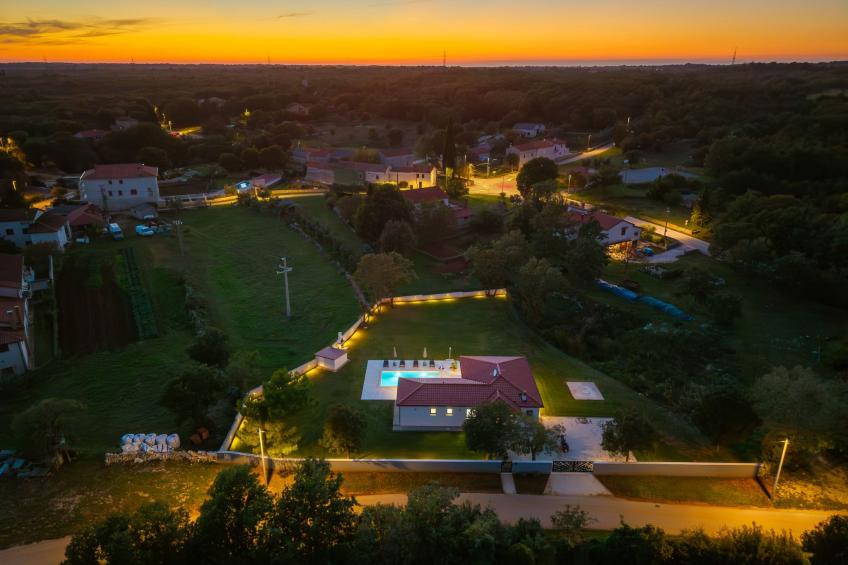 Moderne Villa bei Barban - foto 12