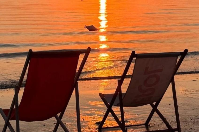 Flacher Strand und Zentrum, Privatparkplatz - foto 43