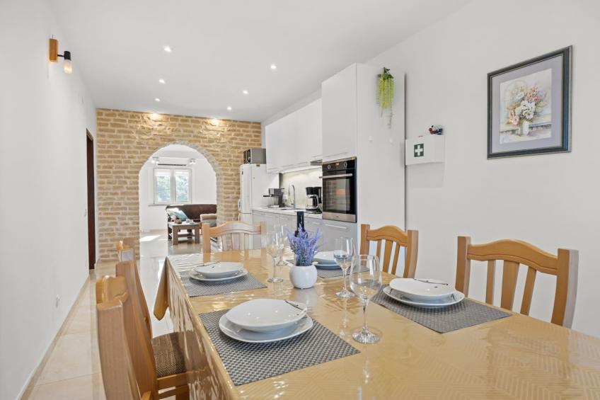 Kristijan & Jelena - Pool, Jacuzzi, Playground - foto 4