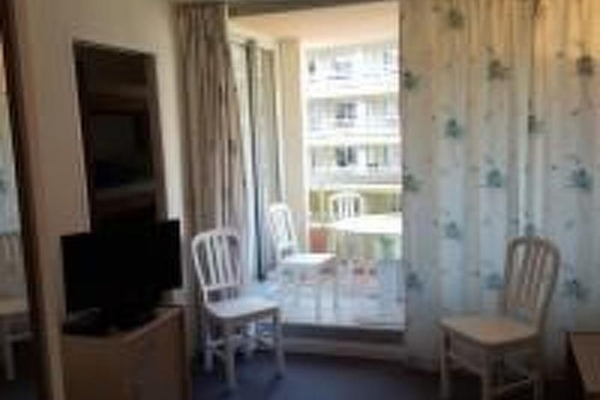 Ruhige Tourismusmöblierung mit Balkon und Pool - foto 31