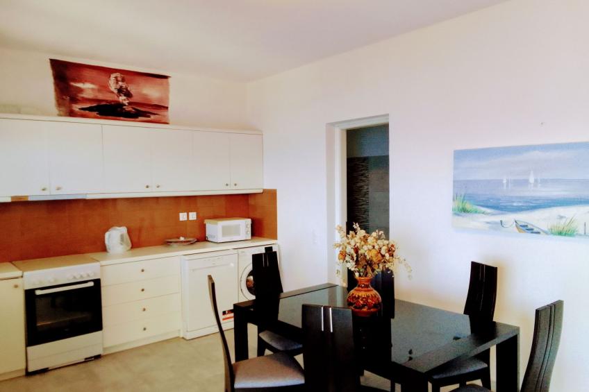 Charmantes Ferienhaus in Ia mit Privater Terrasse - foto 38