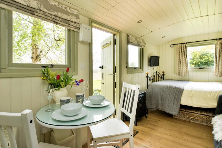 Hay and Hedgerow Glamping - foto 6