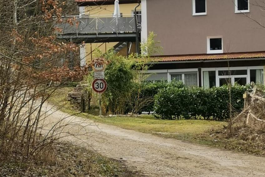 Haus Talblick, am Waldrand - foto 13