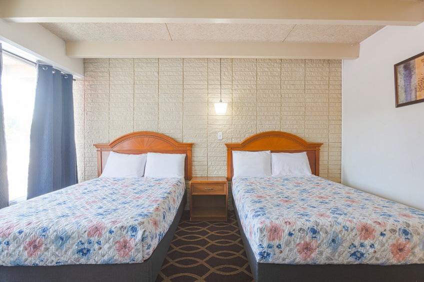 2 Queen Beds Non-Smoking - foto 11