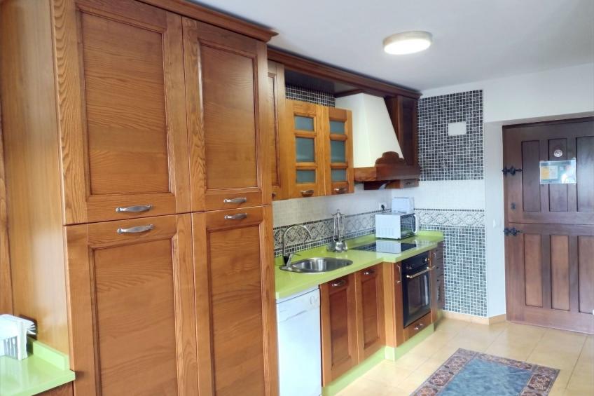 Schönes Duplex mit Aussicht, Pool und Garten - foto 20