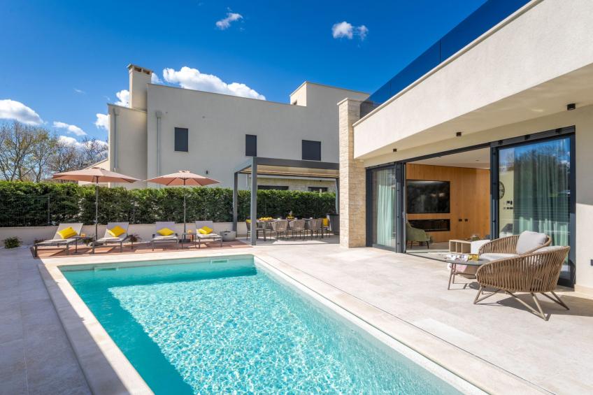 Luxuriöse Villa mit Pool und Whirlpool in Porec - foto 38