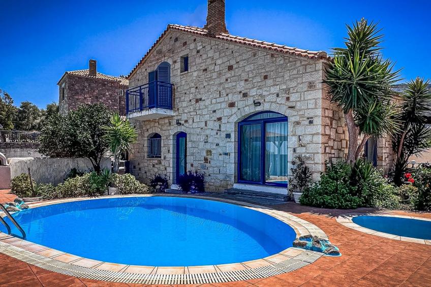 Niriides Villas_Aktea_ 3-Schlafzimmer privater Pool - foto 16