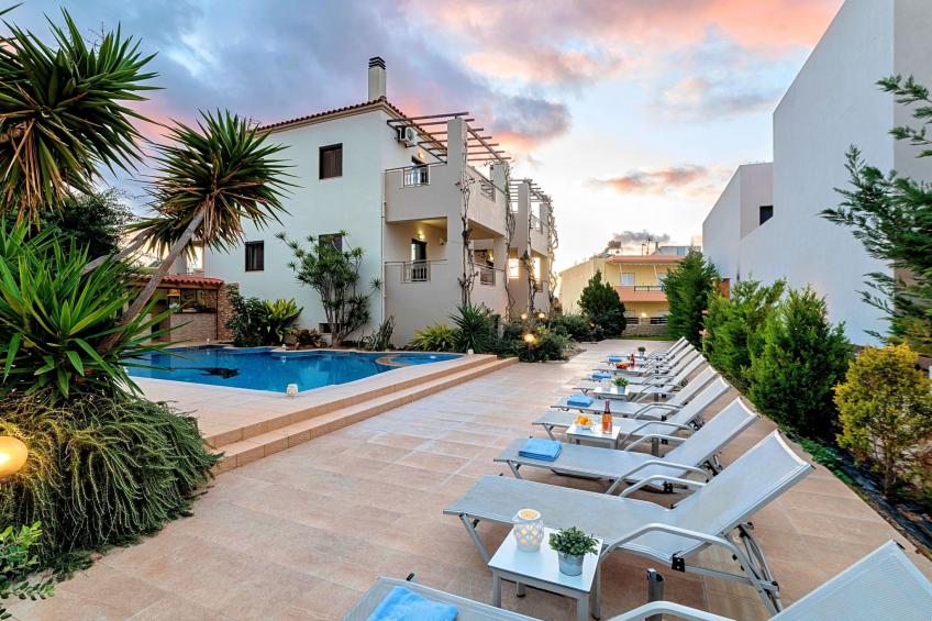 in Kournas mit Privatem Pool - foto 21